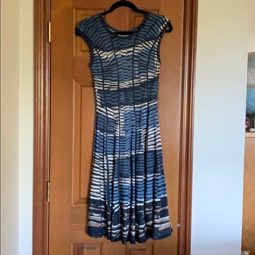 Nic and Zoe midi fit and flare dress